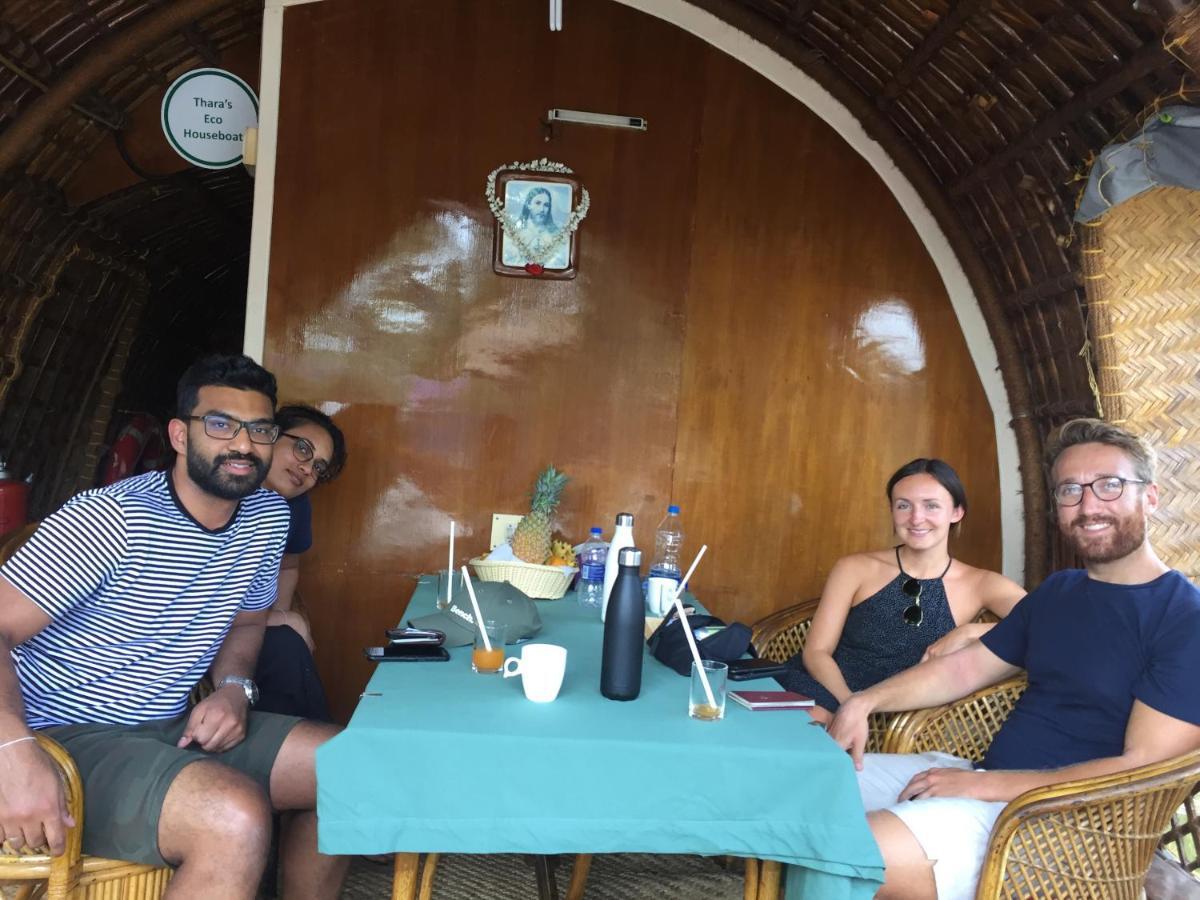 Hotel Thara'S Houseboat Alappuzha Exterior foto